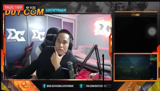 Hàng loạt streamer theo chân Độ Mixi bắt đầu ứng xử văn hóa, thậm chí mặc cả áo vest lên stream