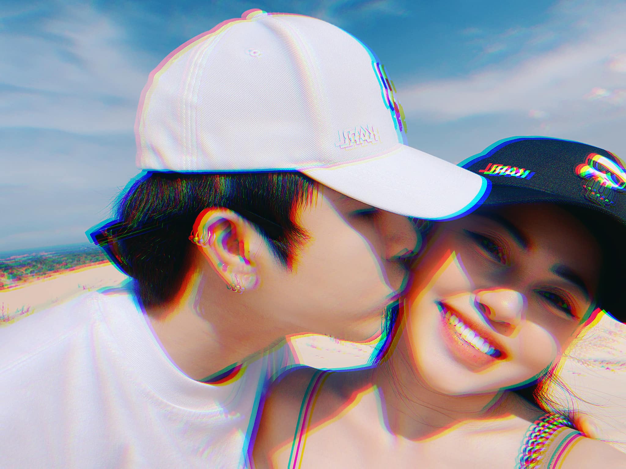 Zeros và Lai Lai liên tục thả "cẩu lương" khi dân F.A không thể nào đau lòng hơn