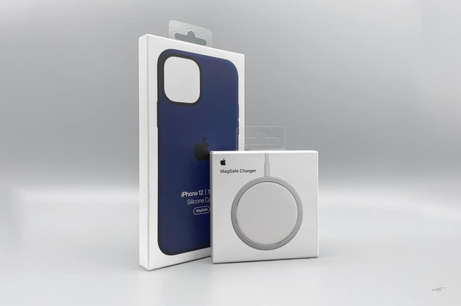 Hình ảnh đầu tiên về Bộ sạc MagSafe và Ốp silicon trên iPhone 12 và 12 Pro