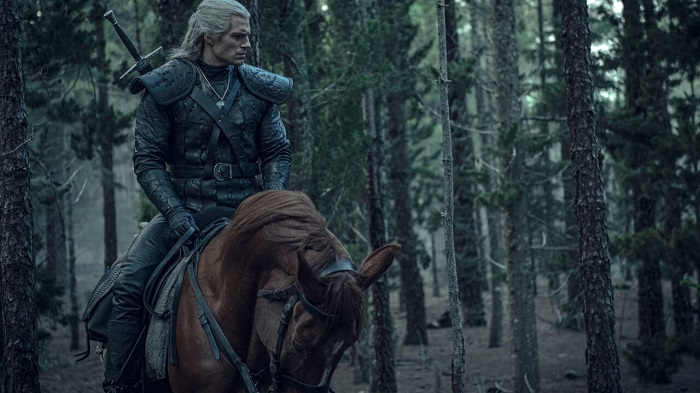 The Witcher Season 2 hé lộ ảnh hậu trường với Geralt và Roach