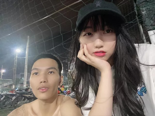 LMHT: Bạn gái của Sena bật khóc trên stream khi biết bạn trai của mình lại mắc nợ hàng tỷ đồng