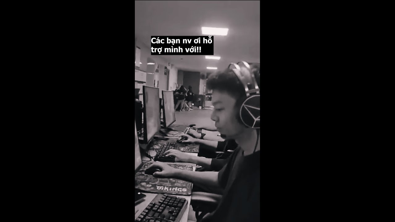 Meme Các bạn nhân viên hỗ trợ ơi hỗ trợ mình với là gì ? Vị sao bỗng nhiên nổi lên trên mạng xã hội