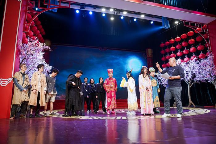 Lần đầu tiên các nghệ sĩ Táo Liên Quân hát rap và kết quả là …