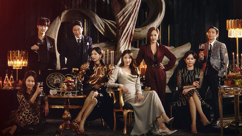 Bom tấn Hàn Quốc Penthouse 2 tung poster đầu tiên có sự xuất hiện bất ngờ của một nhân vật