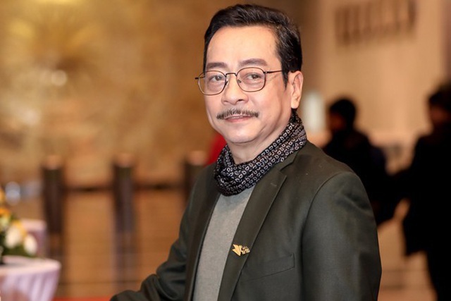 Những chi tiết trùng hợp đến rợn người trong vai diễn cuối cùng của cố NSND Hoàng Dũng