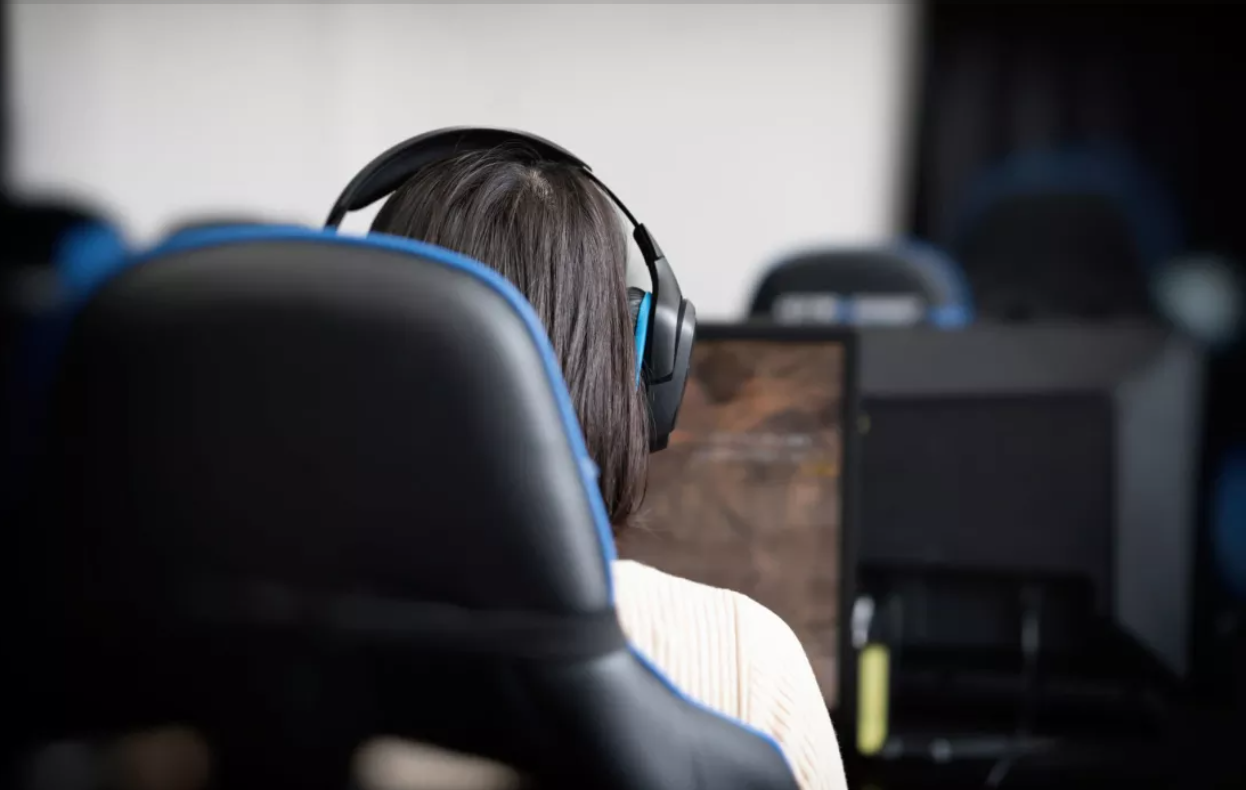 Intel sắp ra mắt phần mềm Bleep dựa trên Ai, hỗ trợ lọc ngôn ngữ khó nghe khi chat voice