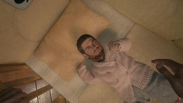 Xuất hiện bản mod ghép đầu của Chris Redfield vào em bé Rose cực hài hước trong Resident Evil Village