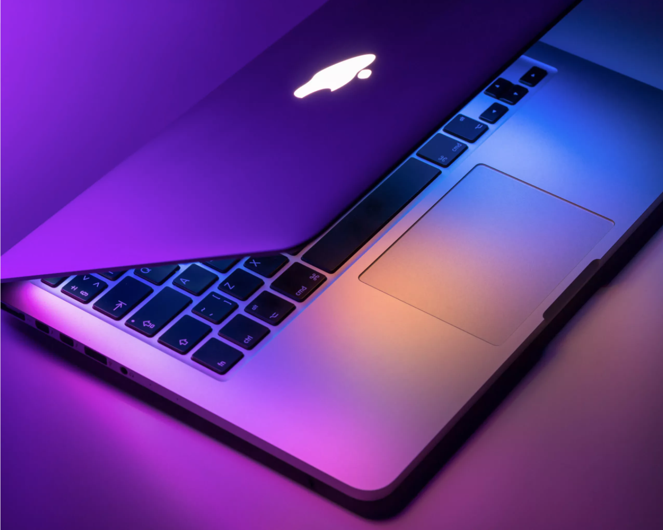 Apple chuẩn bị công bố MacBook Pro chip 'M2' vào đầu mùa hè 2021