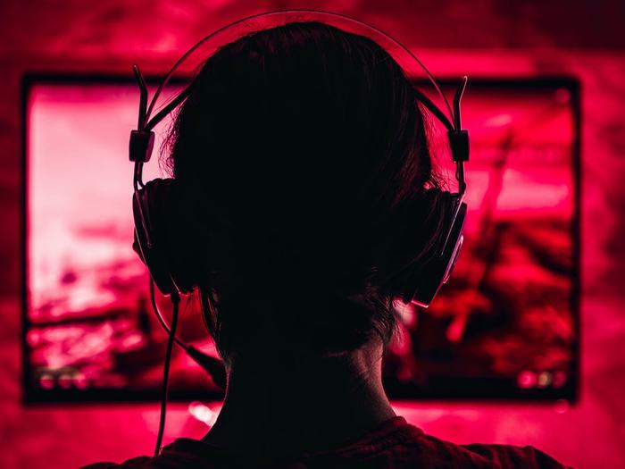 Khảo sát cho thấy đa phần con gái khi chơi game phải giấu giới tính của mình