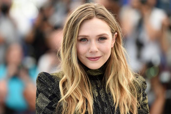 WandaVision: Elizabeth Olsen xác nhận một khả năng của Scarlet Witch