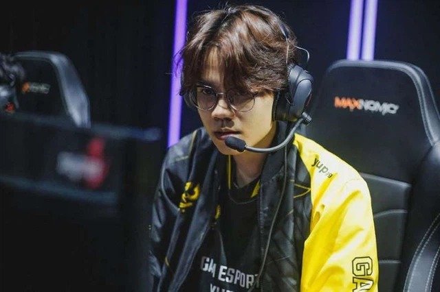 LMHT: EasyLove sẽ trở thành streamer cảu SBTC sau khi rời khỏi GAM Esports?