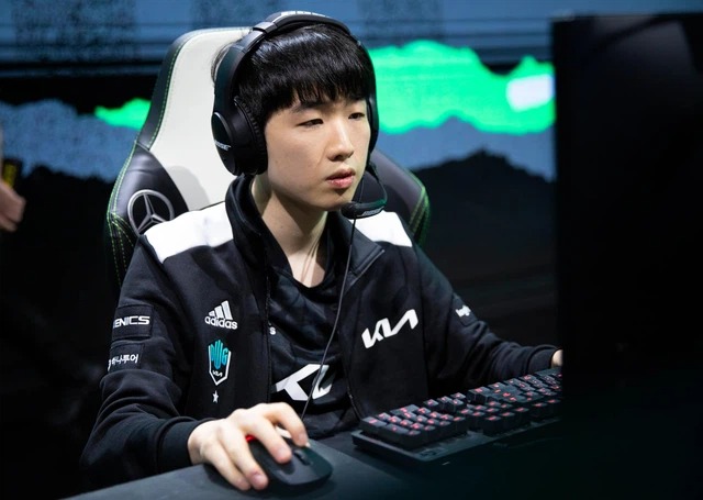 LMHT: Nghi vẫn Ghost đang bị tấn công trên mạng khiến DK phải dùng pháp luật để giải quyết