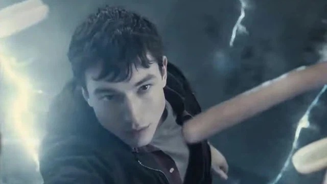 Tiến sĩ Vật lý học chỉ ra những điểm phản khoa học ở phân cảnh của Flash trong Justice League Snyder Cut 