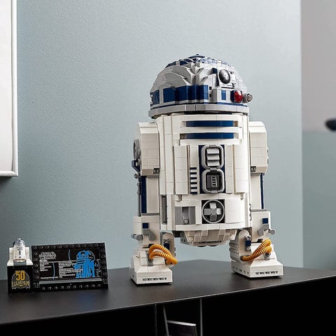 LEGO cho ra mắt sản phẩm R2-D2 dành cho fan hâm mộ Star Wars