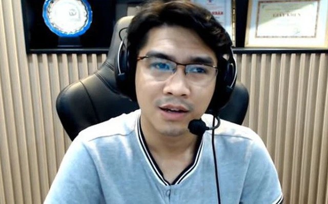 PewPew bất ngờ bị chấn thương chân phải nghỉ stream, cộng đồng vừa buồn cười vừa thương khi biết lý do