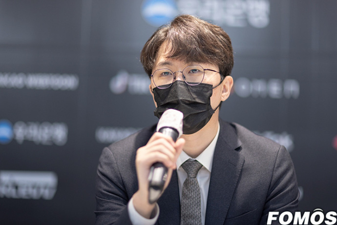 LMHT: HLV Daeny lại gây tranh cãi khi lên tiếng "bóng gió" Faker không tuân theo chiến thuật của đội