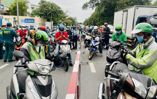 Khai báo 'di biến động dân cư' ở TP.HCM là gì? Người dân cần khai báo ra sao?