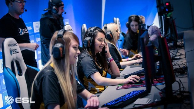 Thế giới dần ưu ái hơn cho các game thủ nữ tham gia đấu trường Esports ...