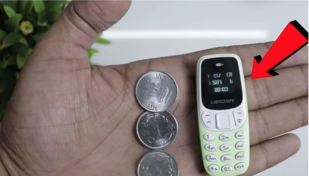 Một người đàn ông yêu cầu phẫu thuật sau khi "nuốt nhầm" chiếc điện thoại di động