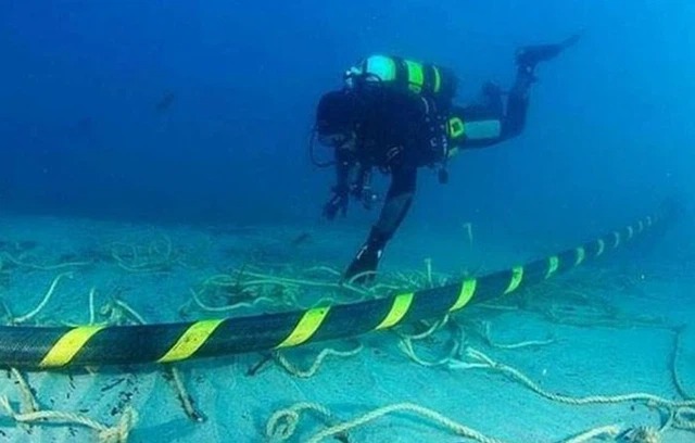 Game thủ sẽ phải đối diện với tình trạng đường truyền chậm cho đến tháng 11 vì đứt cáp