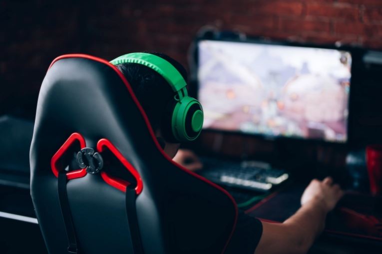 Luật hạn chế chơi Game Online tại Trung Quốc có thể thật sự giải quyết được vấn đề lớn nhất của giới trẻ hiện tại?