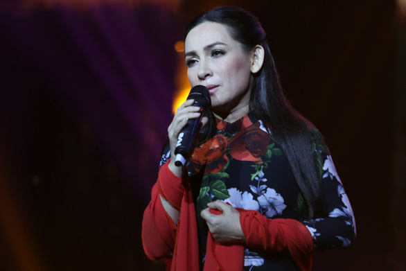 Ca sĩ Phi Nhung  qua đời tại bệnh viện chợ rẫy vì Covid-19