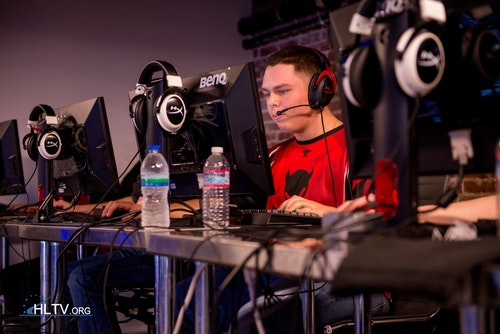 Cựu tuyển thủ CS:GO qua đời ở tuổi 26