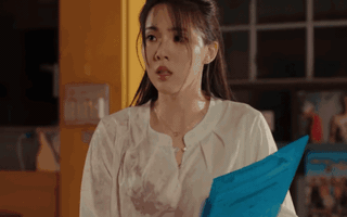 Phim kinh dị Thái mới sắp chiếu gây sốc với câu chuyện nữ giáo viên bị các nam sinh giở trò đồi bại  3