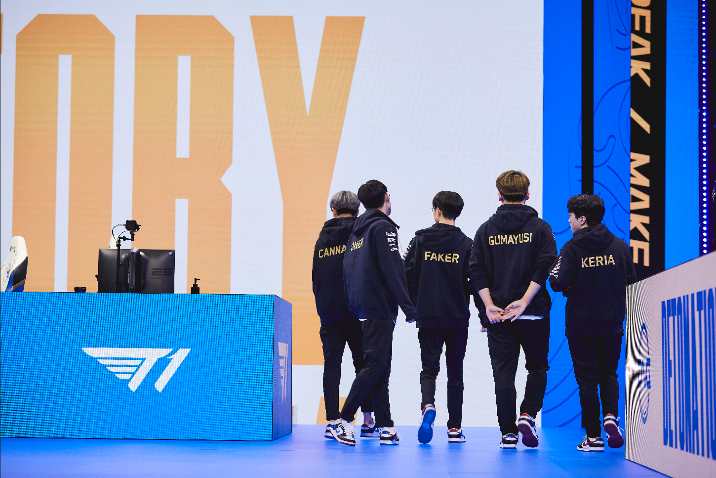 T1 vs DFM là trận đấu có lượt người xem cao nhất trong lịch sử của LMHT