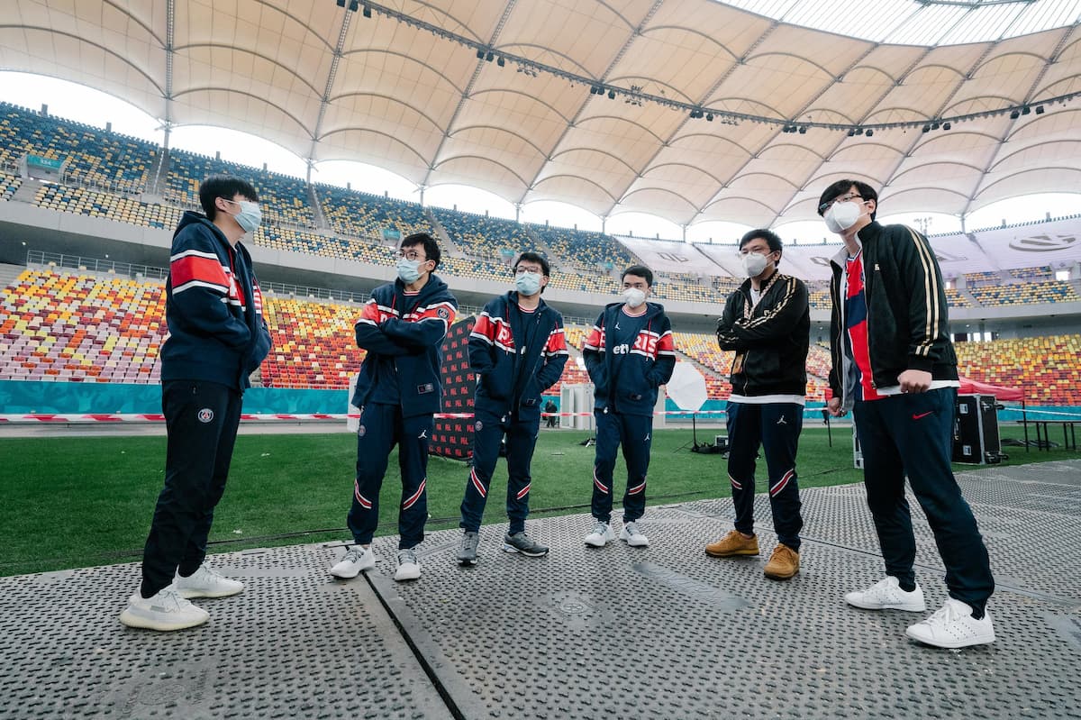 PSG.LGD đặt chân vào trận chung kết TI10 sau chiến thắng trước team Secret