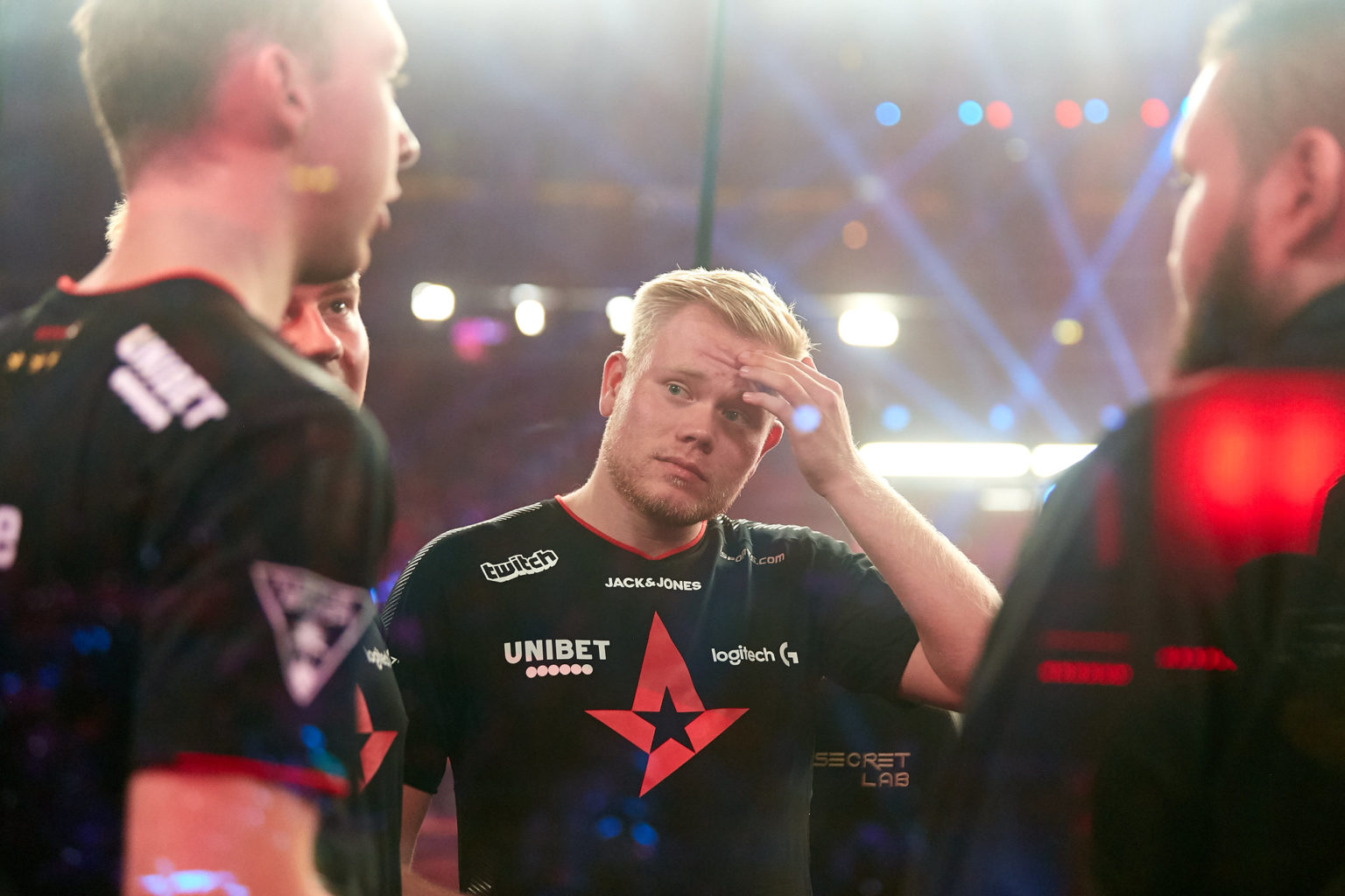 Astralis thua trắng trong ngày đầu tham dự Major CS:GO