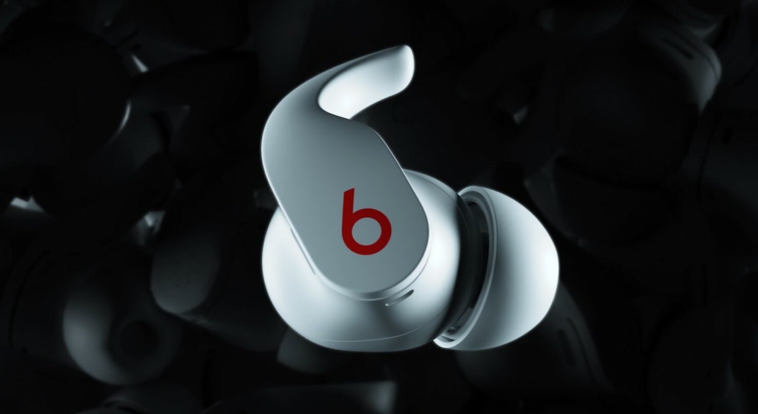 Beats Fit Pro được tổng hợp tất cả các tiện ích của AirPods với chip H1 cùng với ANC