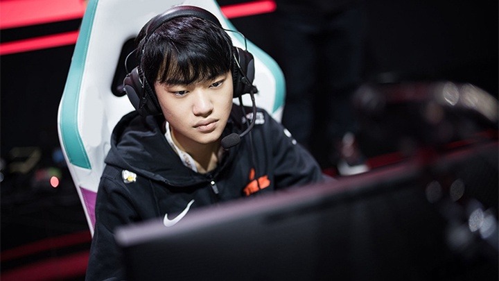 LMHT: Xuất hiện tin đồng TOP Esports sẽ cùng FPX thay máu toàn bộ đội hình cho mùa giải 2022