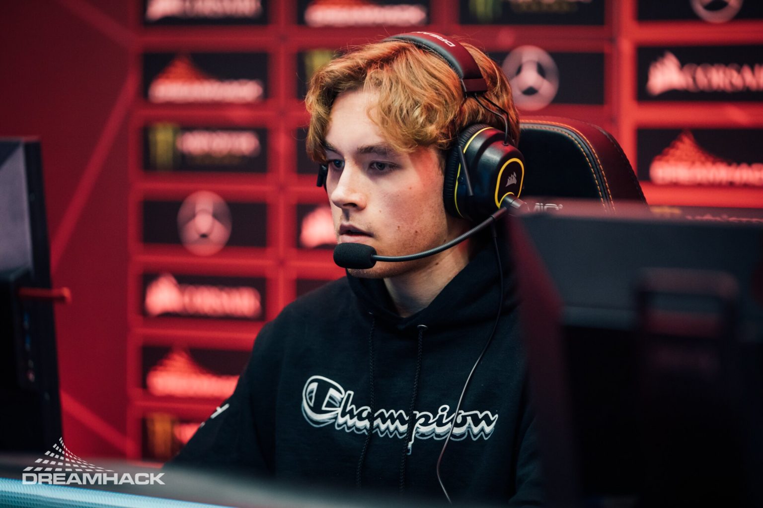 Team Liquid kí hợp đồng với zai để bổ sung vào đội hình Dota 2 của mình.