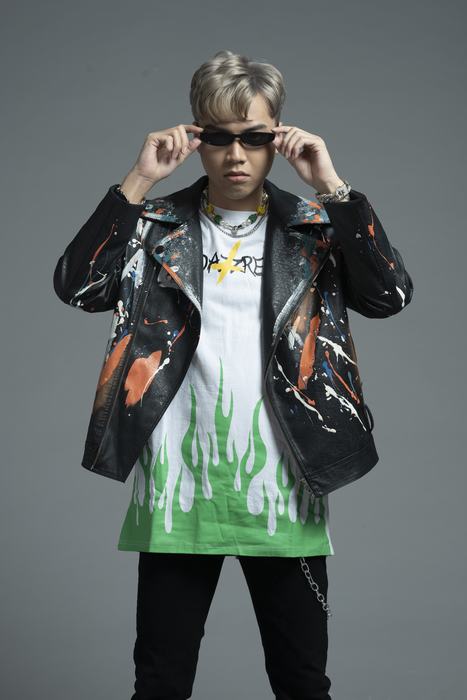 Hé lộ những hình ảnh thời "tập tành làm Youtuber" của ông chủ HEAVY - AS Mobile