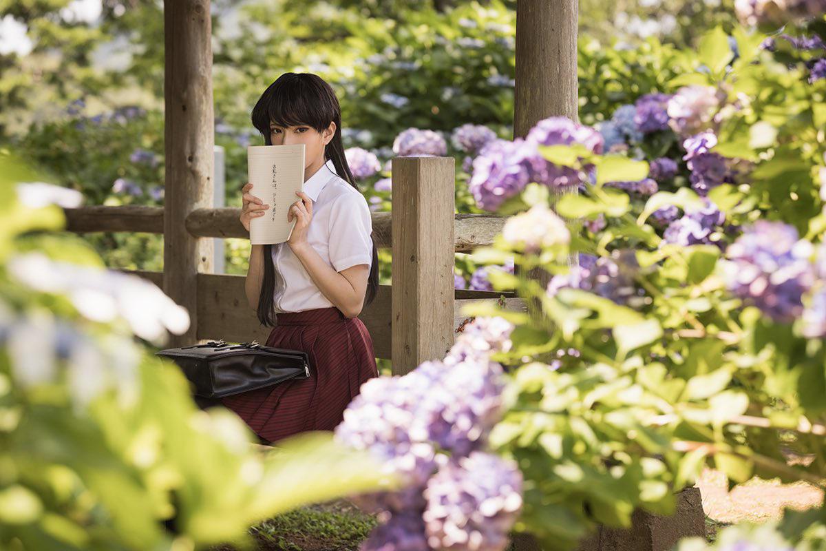 Bất ngờ với loạt cosplay Komi Shouko - Hóa ra Komi-san ở đời thật trông như thế này!