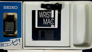 Apple WristMac: Thiết bị đeo Macintosh năm 1988 được bán với giá 100.000 USD