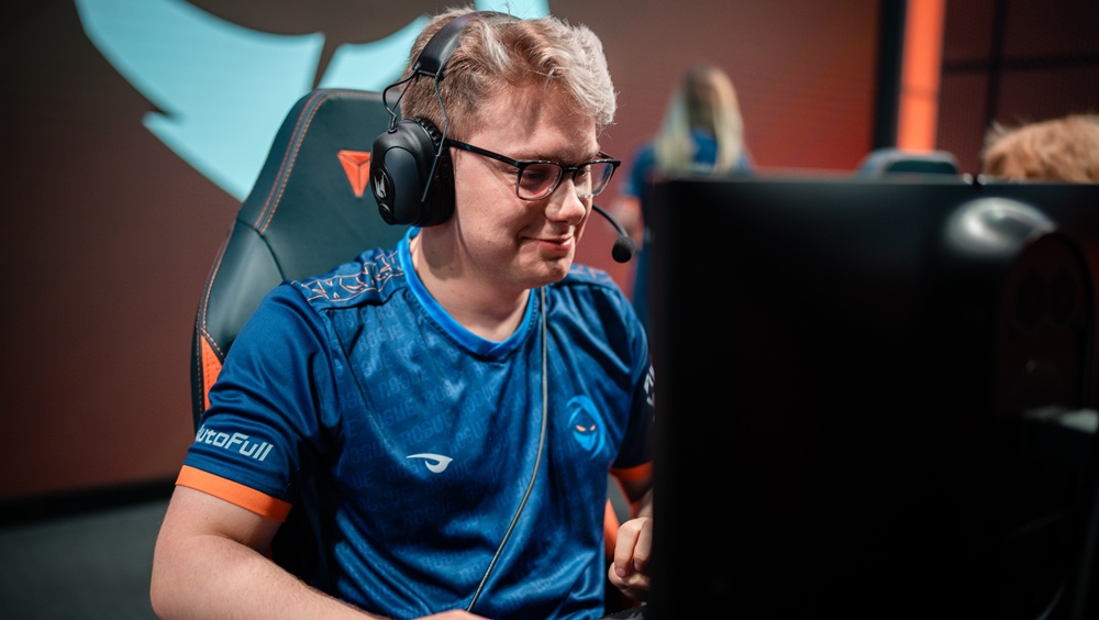 Inspired chính thức gia nhập Evil Geniuses