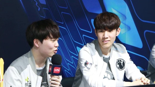 LMHT: Xuất hiện tin đồn Rookie sẽ giải nghệ, TheShy sẽ trở thành đồng đội của SofM