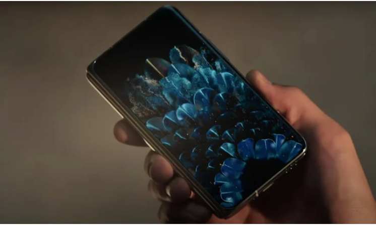Oppo Find N là thiết bị có thể gập nối bước Galaxy Z Fold 3