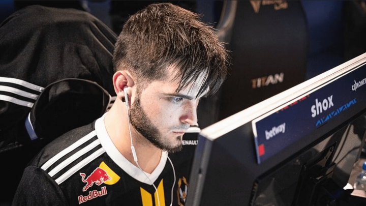 Shox chính thức chia tay đội hình CS:GO Vitality