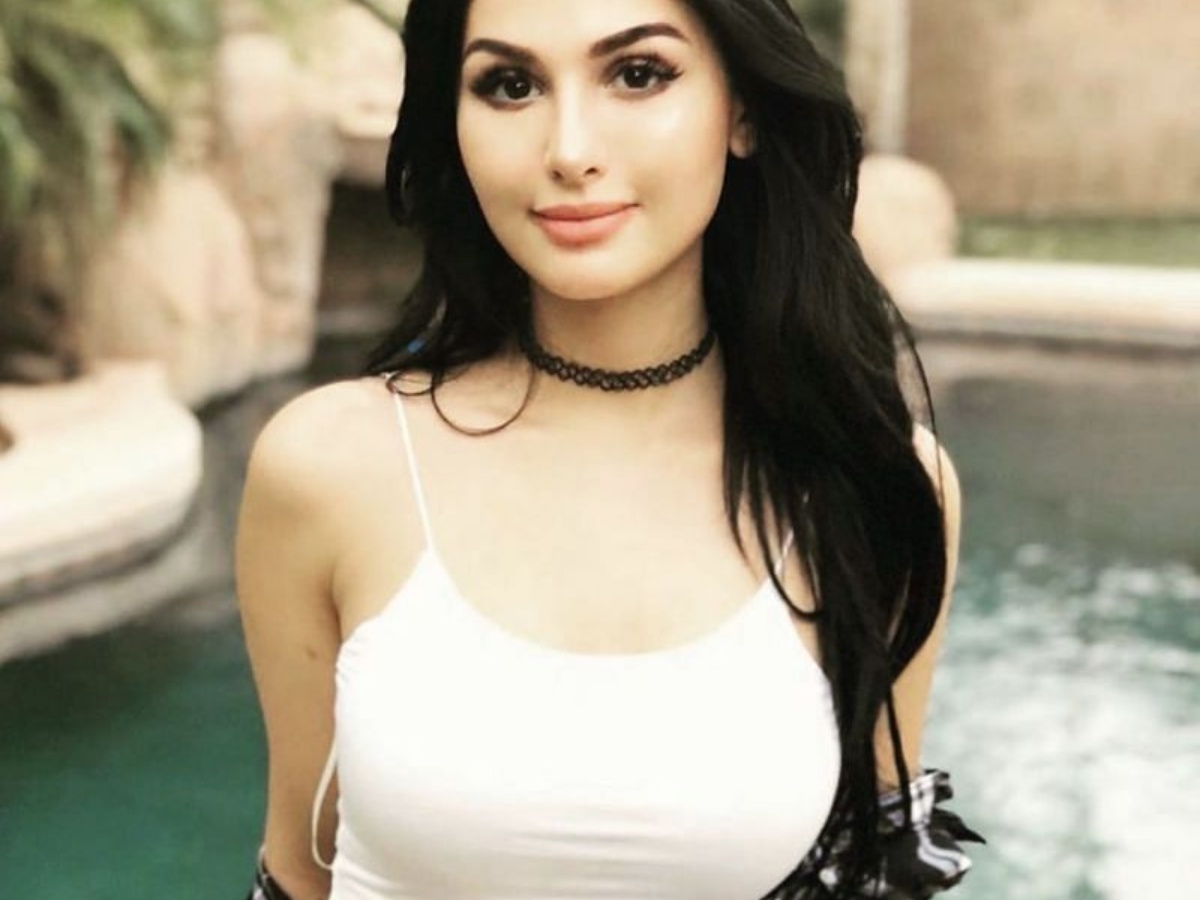 Tất tần tật về drama của SSSniperWolf, từ photoshop ảnh đến làm giả gameplay