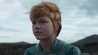 Nữ diễn viên Eternals chia sẻ thêm về hành động của nhân vật Sprite gần cuối phim