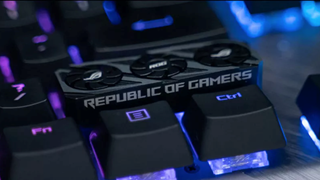 Asus ROG biến phím Shift thành Keycap GPU với quạt quay