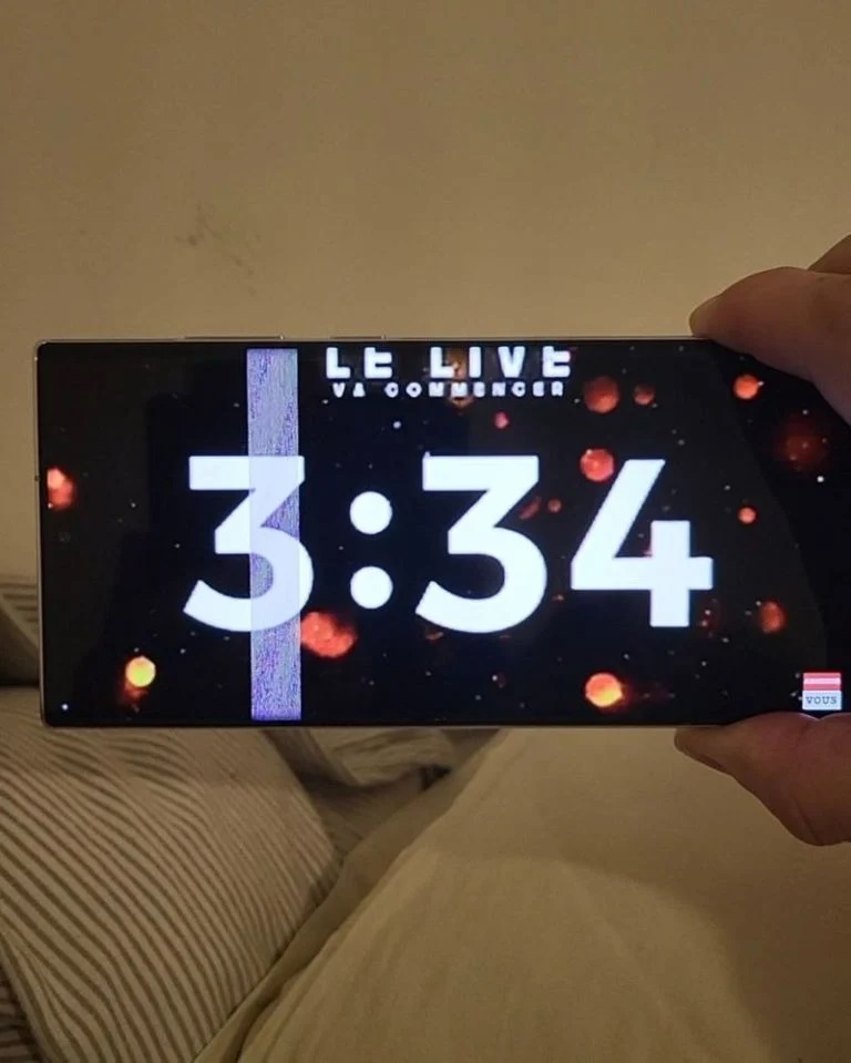 Người dùng Galaxy S22 Ultra tá hoả khi gặp lỗi lạ trên màn hình 