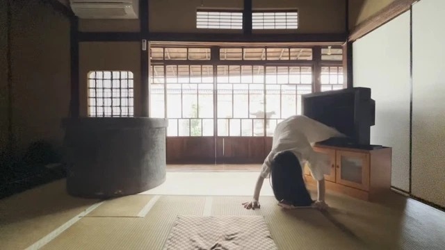 Tượng đài kinh dị Nhật Bản Sadako bất ngờ mở kênh Youtube và tấu hài cho người hâm mộ xem