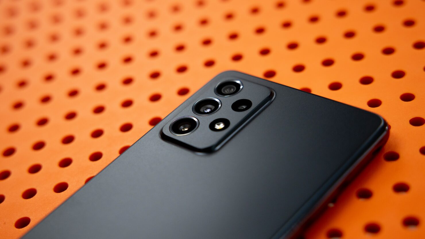 Đây là danh sách các thiết bị Samsung Galaxy nhận được Android 13