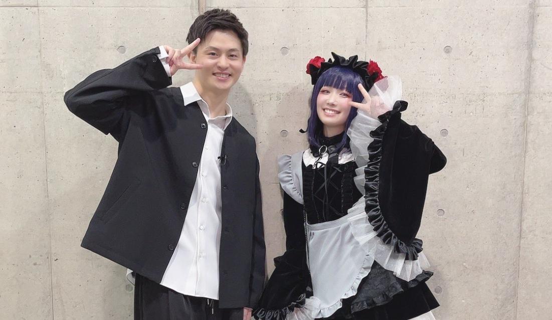 My Dress-Up Darling: Seiyuu Marin cũng được Seiyuu Gojou may đồ cosplay cho!