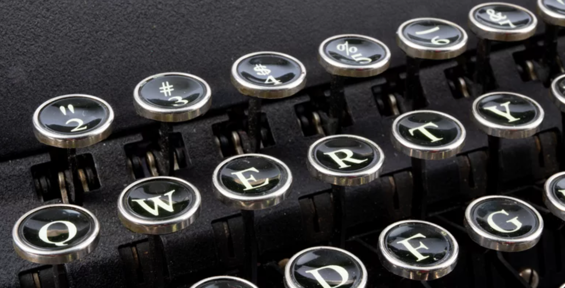 Nguồn gốc của bàn phím QWERTY từ đâu? Câu hỏi mà các nhà sử học phải đau đầu hơn một thế kỷ qua