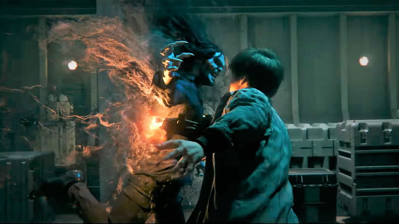 Đạo diễn Morbius nói gì khi phim bị ném đá tơi tả?